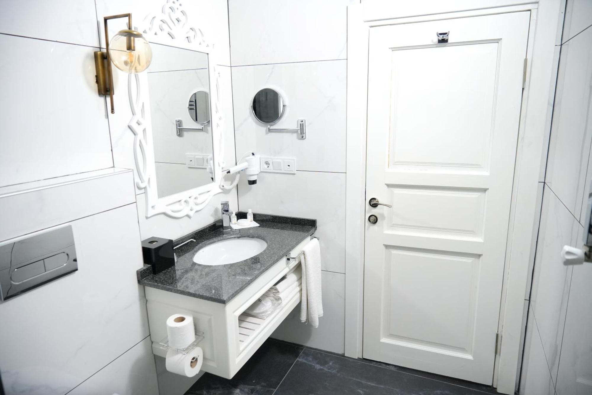 Qrista Managed By Dedeman Otel Kars Dış mekan fotoğraf